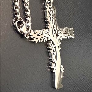 Tree of life pendant with 26 inch stainless steel chain